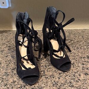 Vince Camuto Elegant Black Lace-Up Heels